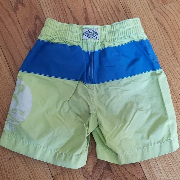 Baby Gap swim trunks 18-24m 🏖 - Picture 3 of 4
